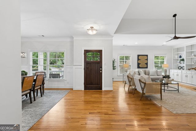 1651 Barfield Run Run NW, Atlanta, GA 30318