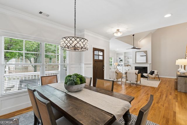1651 Barfield Run Run NW, Atlanta, GA 30318