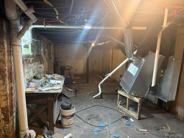2952 Columbus Street, Detroit, MI 48206