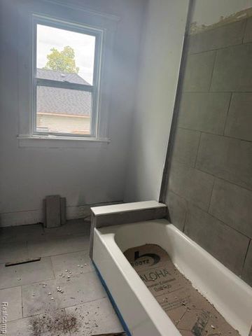 2952 Columbus Street, Detroit, MI 48206