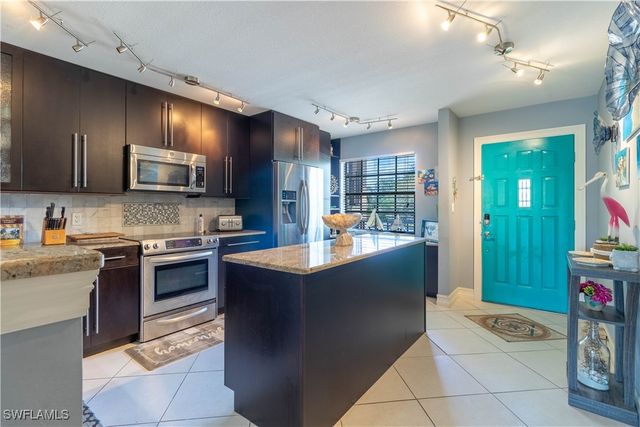 5535 Rattlesnake Hammock RD 205, Naples, FL 34113