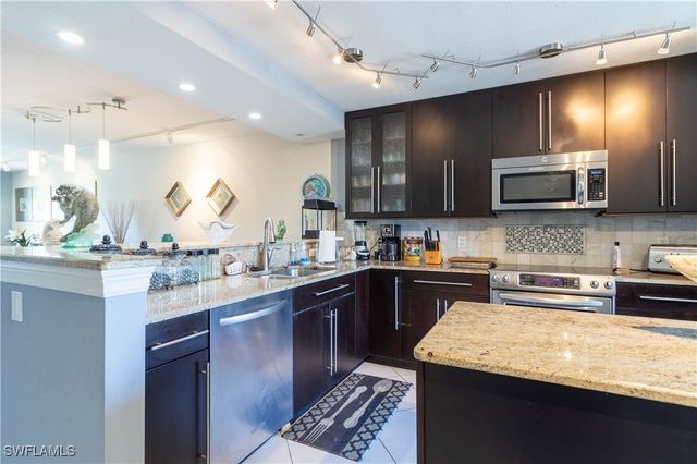 5535 Rattlesnake Hammock RD 205, Naples, FL 34113