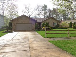 7422 Dogwood Lane, Parma, OH 44130