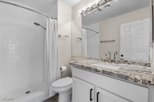 6934 Emerald Springs Lane, Las Vegas, NV 89113