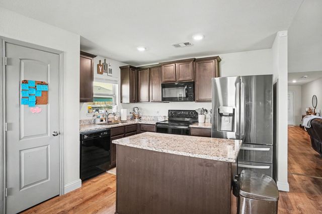 106 Patton Lane, Venus, TX 76084