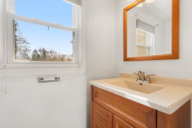 3814 Rockwood Drive, Kalamazoo Twp, MI 49004