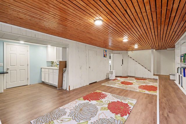 3814 Rockwood Drive, Kalamazoo Twp, MI 49004