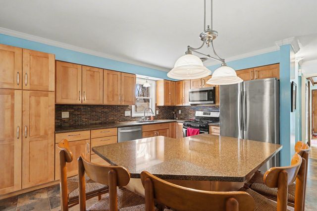 3814 Rockwood Drive, Kalamazoo Twp, MI 49004