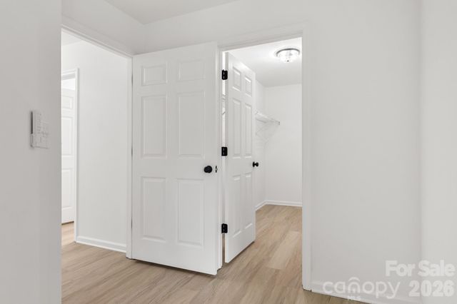 9713 Pernell Lane, Charlotte, NC 28213