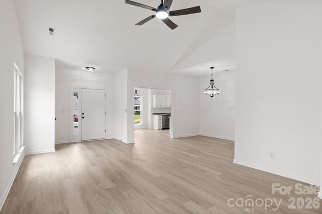 9713 Pernell Lane, Charlotte, NC 28213