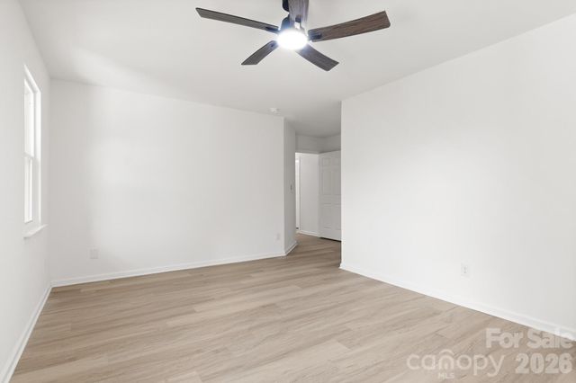 9713 Pernell Lane, Charlotte, NC 28213