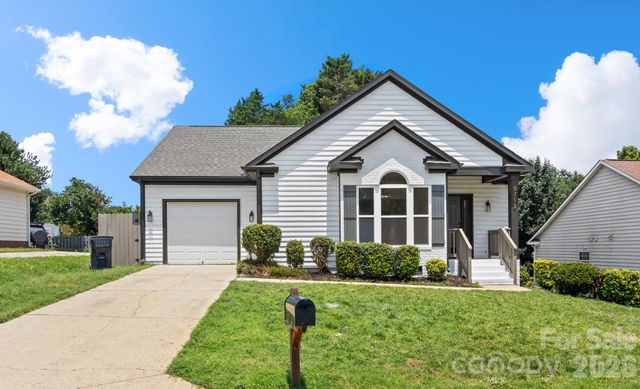 9713 Pernell Lane, Charlotte, NC 28213