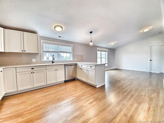 5 Isaacs Street 3A, Norwalk, CT 06850