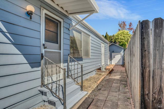 20 Constance Dr, Vallejo, CA 94590
