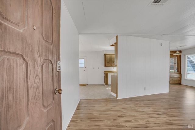 20 Constance Dr, Vallejo, CA 94590