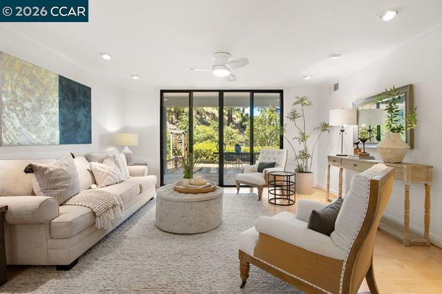 1232 Fairlawn Court 4, Walnut Creek, CA 94595