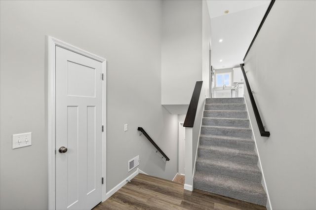 1526 Raccoon Lane, New Richmond, WI 54017