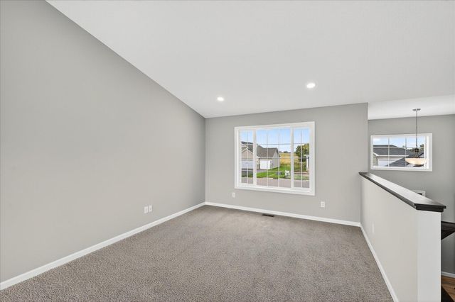 1526 Raccoon Lane, New Richmond, WI 54017