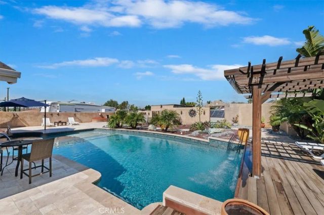 257 8th Street, Norco, CA 92860