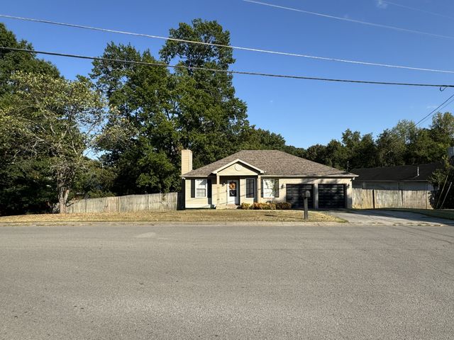 1041 Cedar Creek Village Rd, Mount Juliet, TN 37122