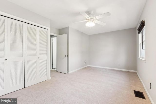 6136 GOTHWAITE DR, Centreville, VA 20120