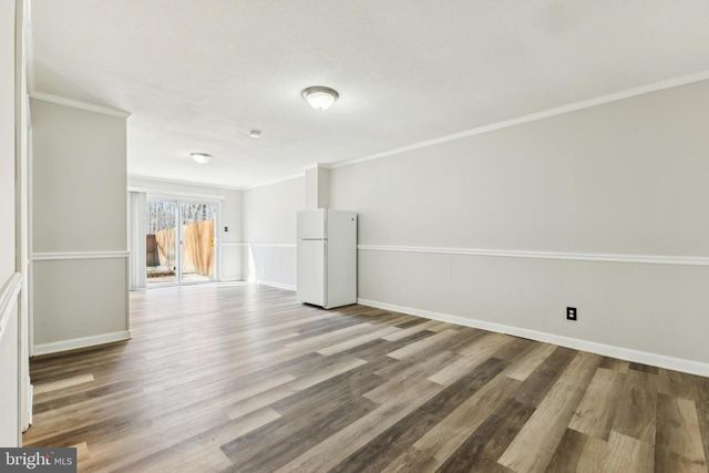 6136 GOTHWAITE DR, Centreville, VA 20120