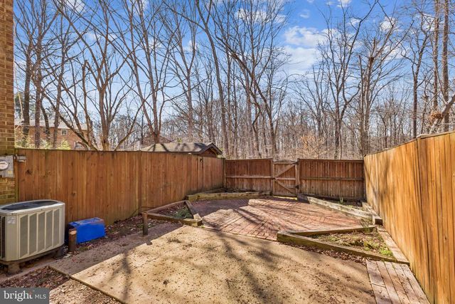 6136 GOTHWAITE DR, Centreville, VA 20120