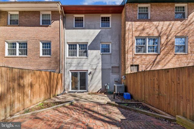 6136 GOTHWAITE DR, Centreville, VA 20120