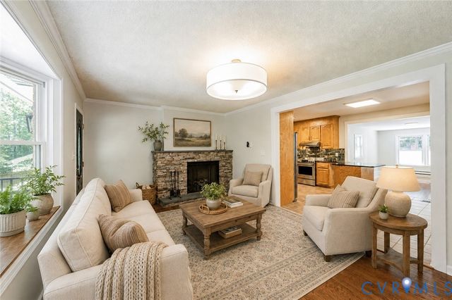 16110 Rowlett Rd, Chesterfield, VA 23838