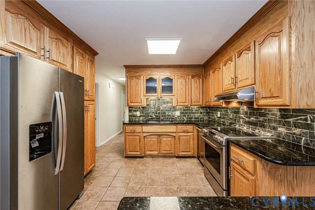 16110 Rowlett Rd, Chesterfield, VA 23838