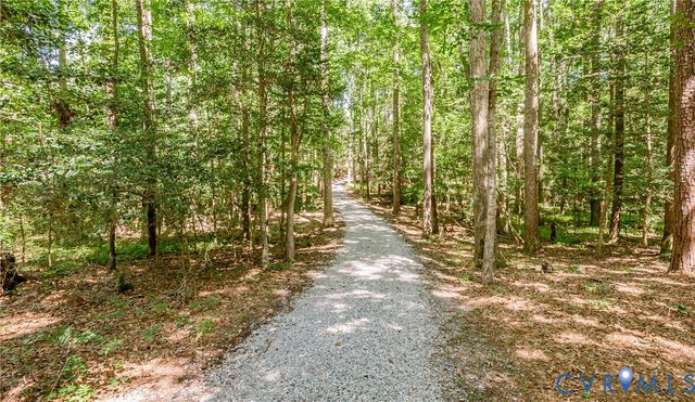 16110 Rowlett Rd, Chesterfield, VA 23838