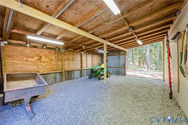 16110 Rowlett Rd, Chesterfield, VA 23838