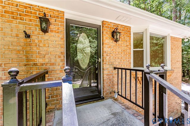 16110 Rowlett Rd, Chesterfield, VA 23838