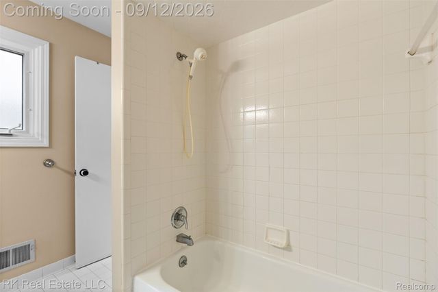 36451 Harness Circle Court, Clinton Charter Township, MI 48035