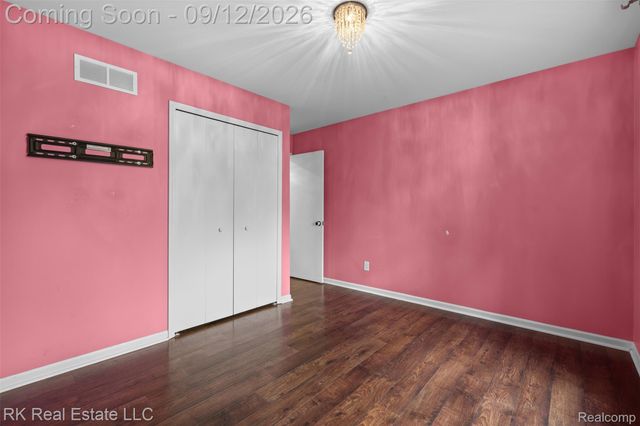 36451 Harness Circle Court, Clinton Charter Township, MI 48035