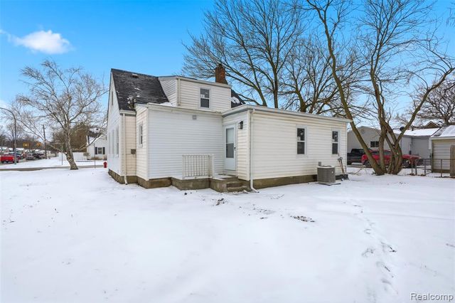 31408 Brown Street, Garden City, MI 48135
