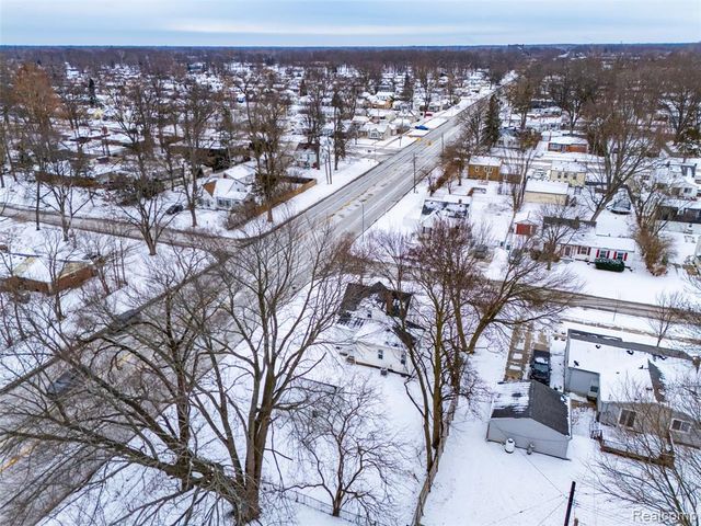 31408 Brown Street, Garden City, MI 48135