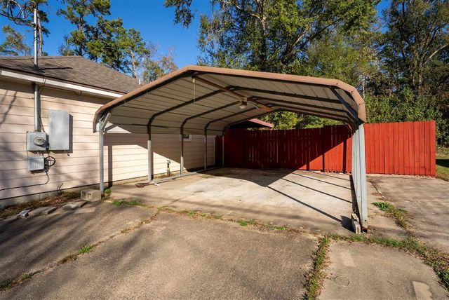 4322 Houston River Rd Road, Westlake, LA 70669