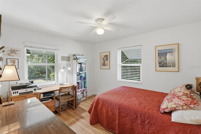 5850 27TH AVENUE S, Gulfport, FL 33707