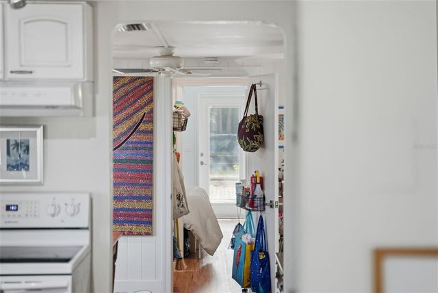 5850 27TH AVENUE S, Gulfport, FL 33707