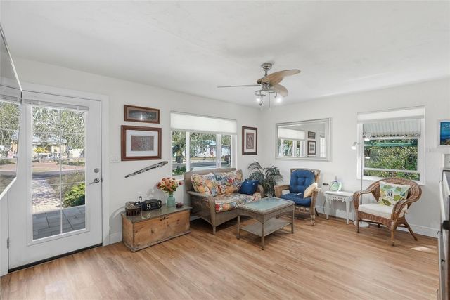 5850 27TH AVENUE S, Gulfport, FL 33707