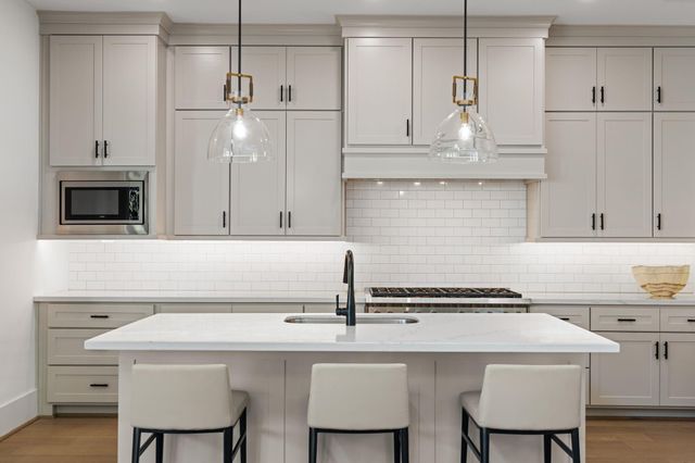 9858 Briarwild Lane, Houston, TX 77080