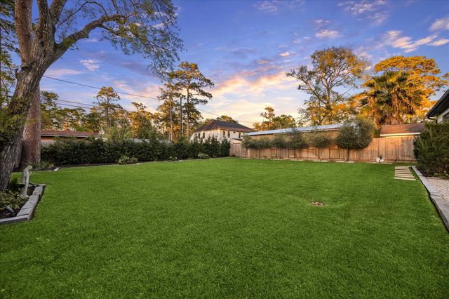 9858 Briarwild Lane, Houston, TX 77080