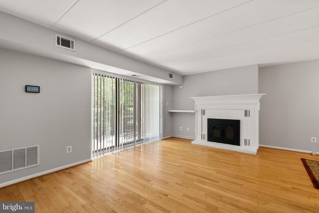 1210 EAGLES RIDGE DR, Chesterbrook, PA 19087