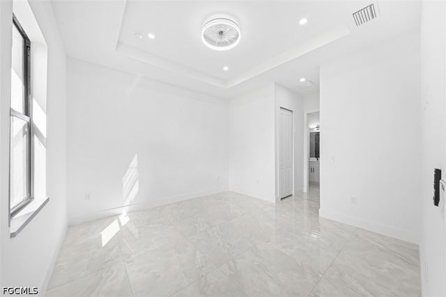 442 Redwing ST SW, Lehigh Acres, FL 33974