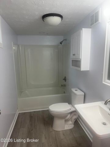 3419 Grand Ave, Louisville, KY 40211