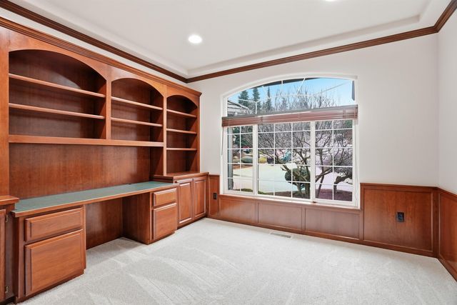 724 N Lancashire Ln, Liberty Lake, WA 99019