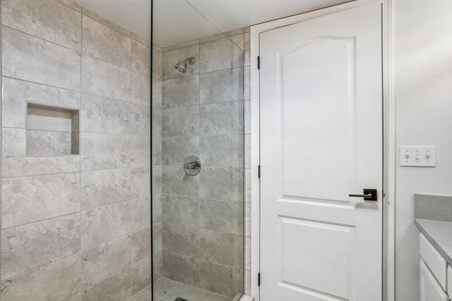 724 N Lancashire Ln, Liberty Lake, WA 99019