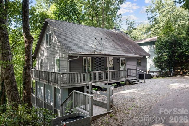 139 Kammerer Drive, Waynesville, NC 28785