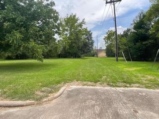 0 Pl A5 Tr8 J Drake, Beaumont, TX 77701